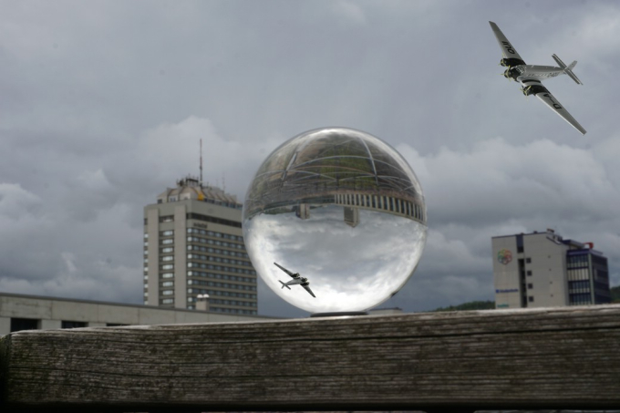 René Zangerl Lensball1