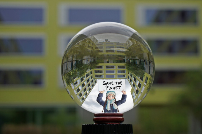 René Zangerl Lensball2