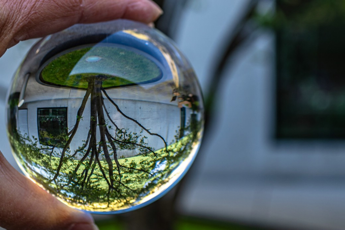 Susanne Baumberger Lensball3