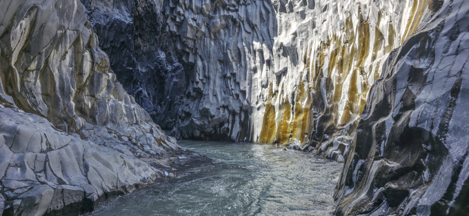 16-Rene Rohr Taminaschlucht